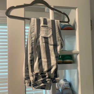 Pacsun cropped mom jean, stripe detail